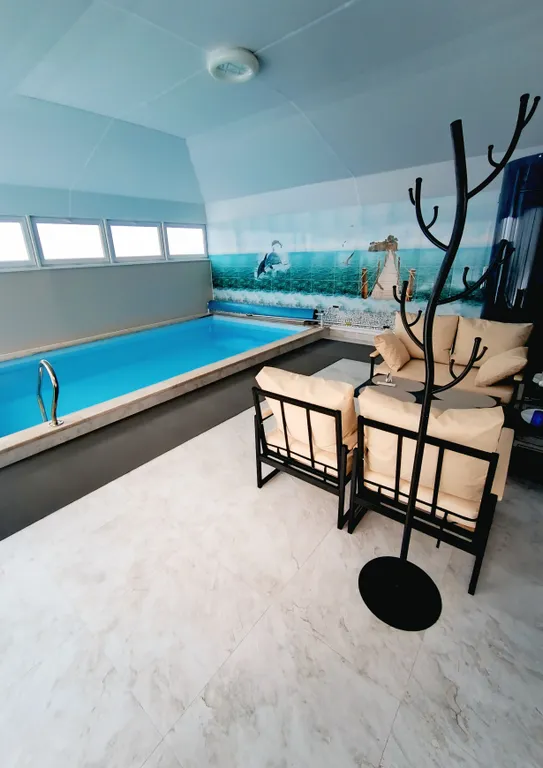 АкваРелакс: дом для отдыха с бассейном +33°