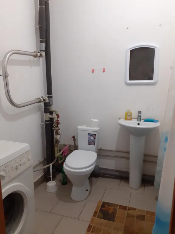 Светлая теплая квартира в микрорайоне Юг