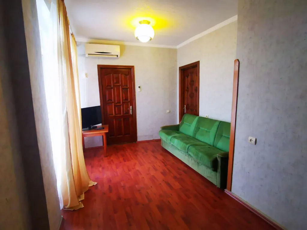 Квартира Квартира у рынка — Пицунда