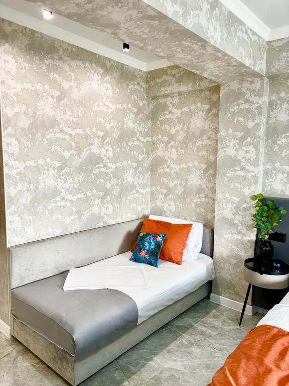 Дизайнерская квартира ЖК «Мёд house”