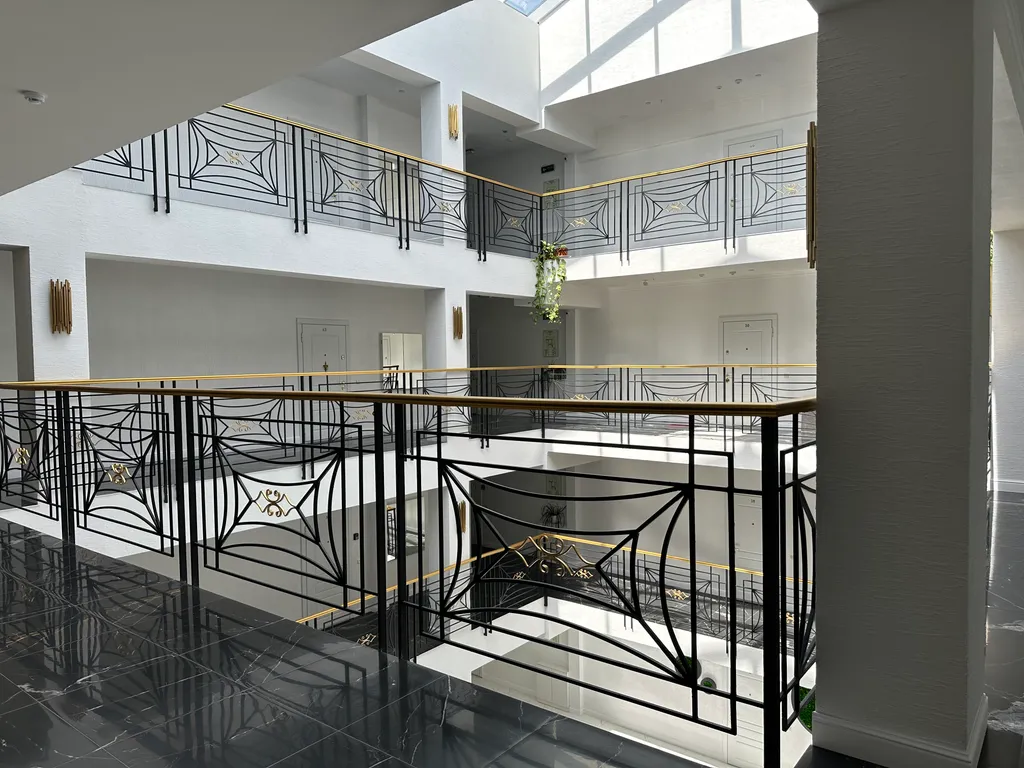 Штольц 2-ух комнатные апартаменты 75м