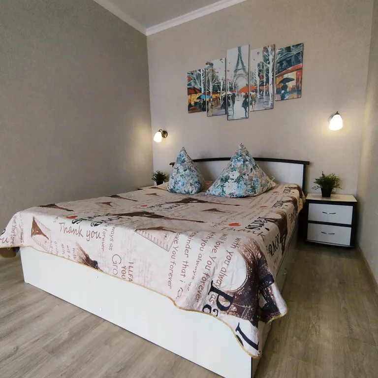 Квартира Апартамент 2 комнаты ТВЦ Каскад — аренда посуточно в Омск