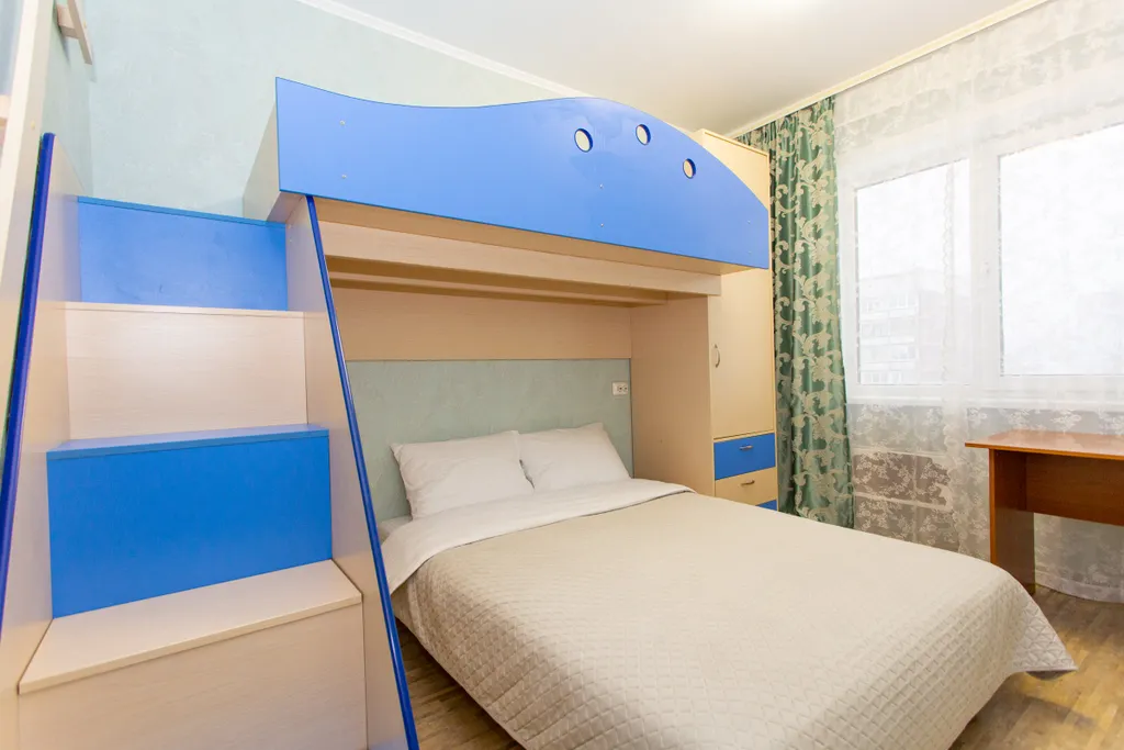 Большая трёхкомнатная квартира рядом с зоопарком