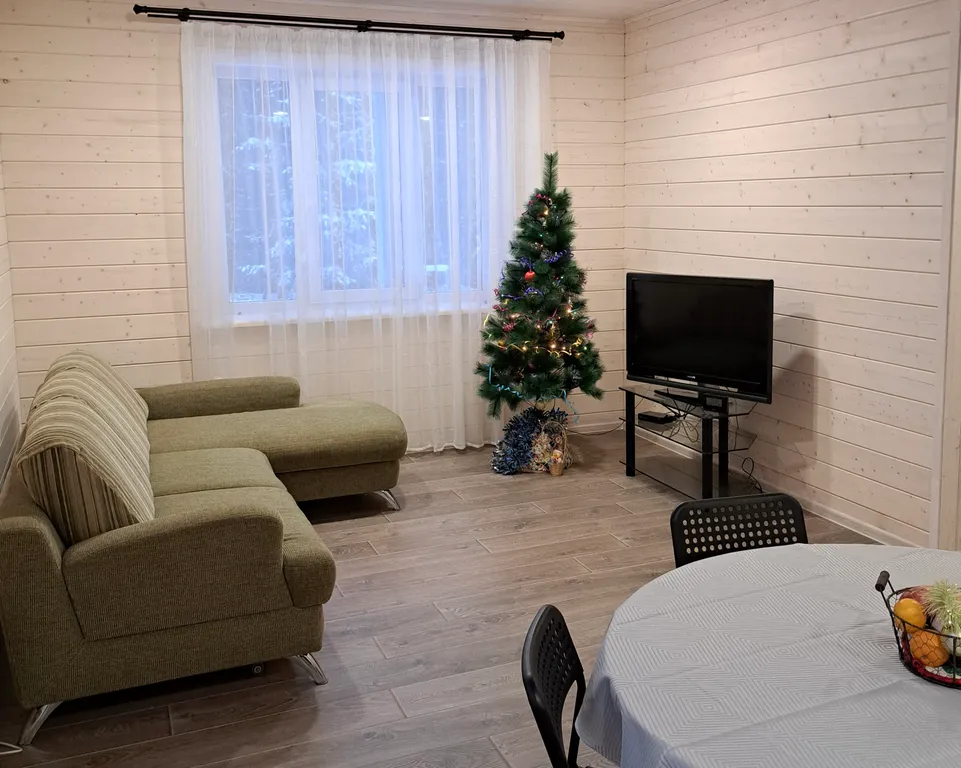 Коттедж Большой комфортный дом с 3 спальнями — Орехово