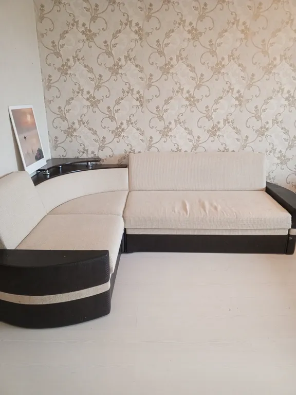 Квартира Просторная квартира 50 кв м рядом с парком — Элиста