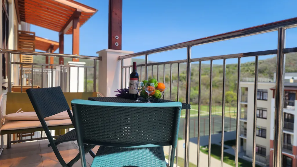 Евродвушка с видом на горы