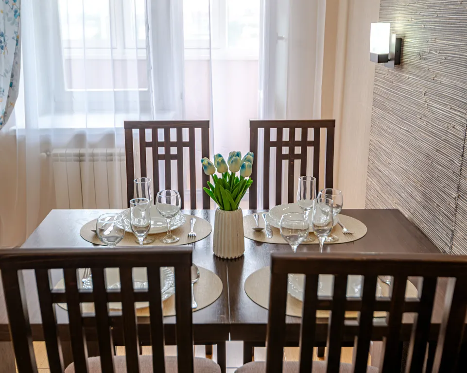 Просторная на заливе с панорамными окнами, кондиционер, 2 TV