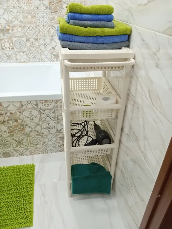 Двухкомнатная квартира с удачной парковкой около трассы Р-217 Кавказ