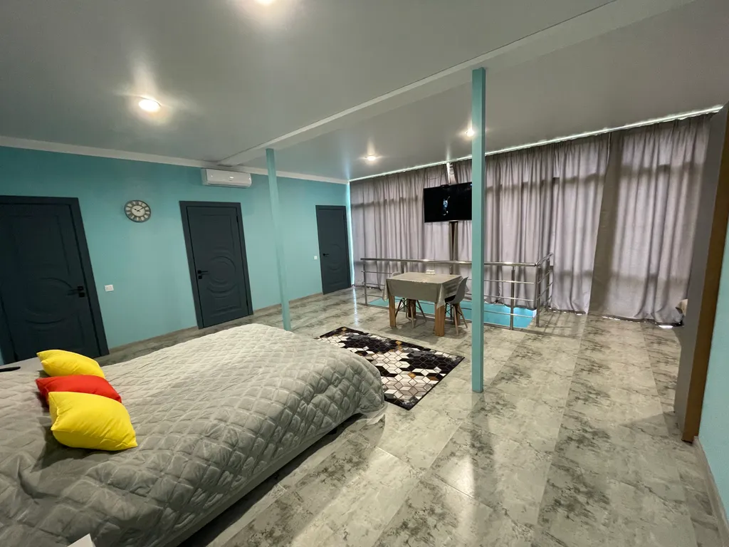 Квартира Уютная студия в отдельном особняке — аренда посуточно в Владикавказ