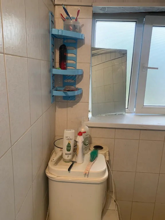 Деревенский дом, в восьми километрах от Каспийского моря