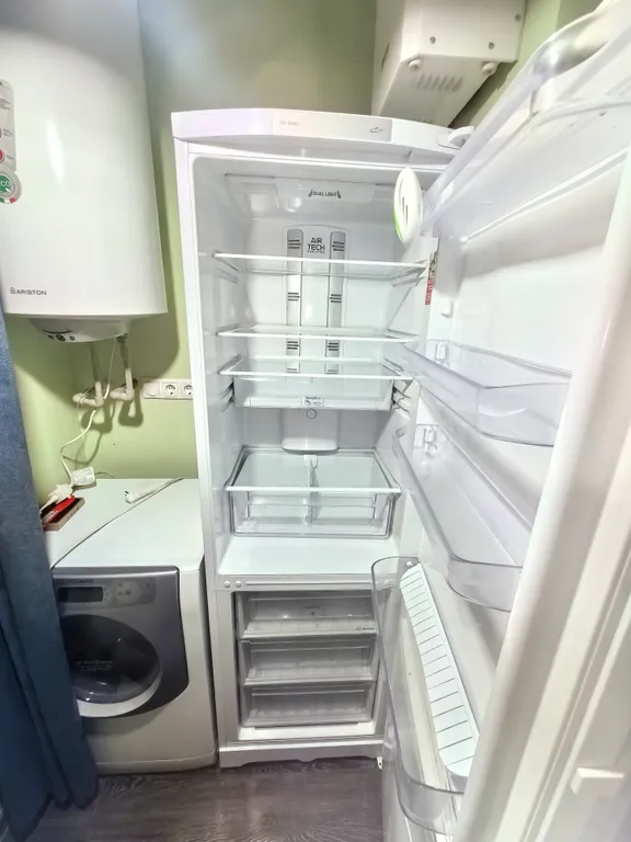 Квартира комфорт+ с балконом: 96 м от моря