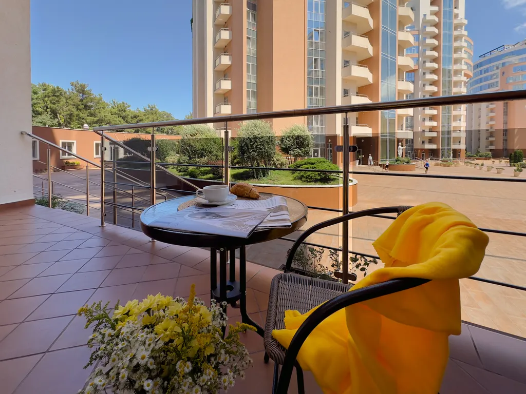 Квартира Стильная двухуровневая квартира с собственной террасой — Геленджик