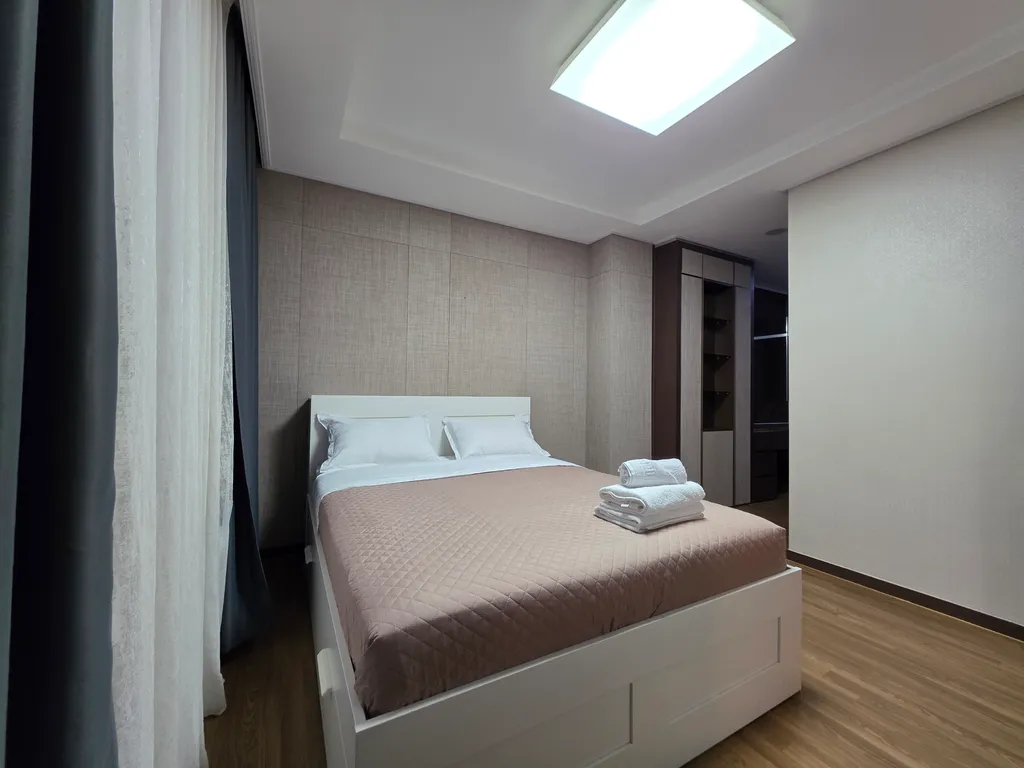 2-комнатная квартира возле Посольства США