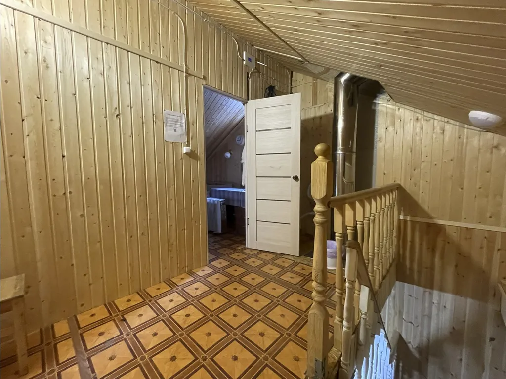 Квартира Уютная мансарда в деревне на оздоровительной базе отдыха "Ребовичи" — Лодейное Поле