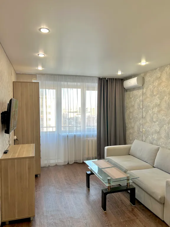 Новая однокомнатная квартира возле Юургу