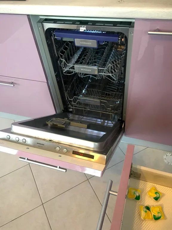 Большой коттедж N1 с сауной и камином