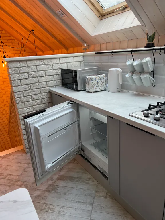 Часть дома на море с баней