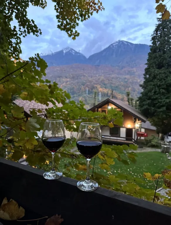 Коттедж Уютный домик с видом на горы — аренда посуточно в Красная Поляна