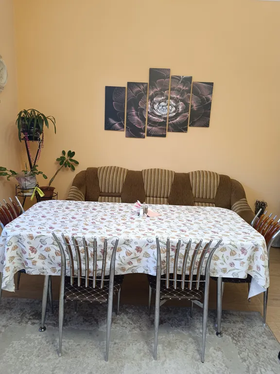 7-комнатный Дом