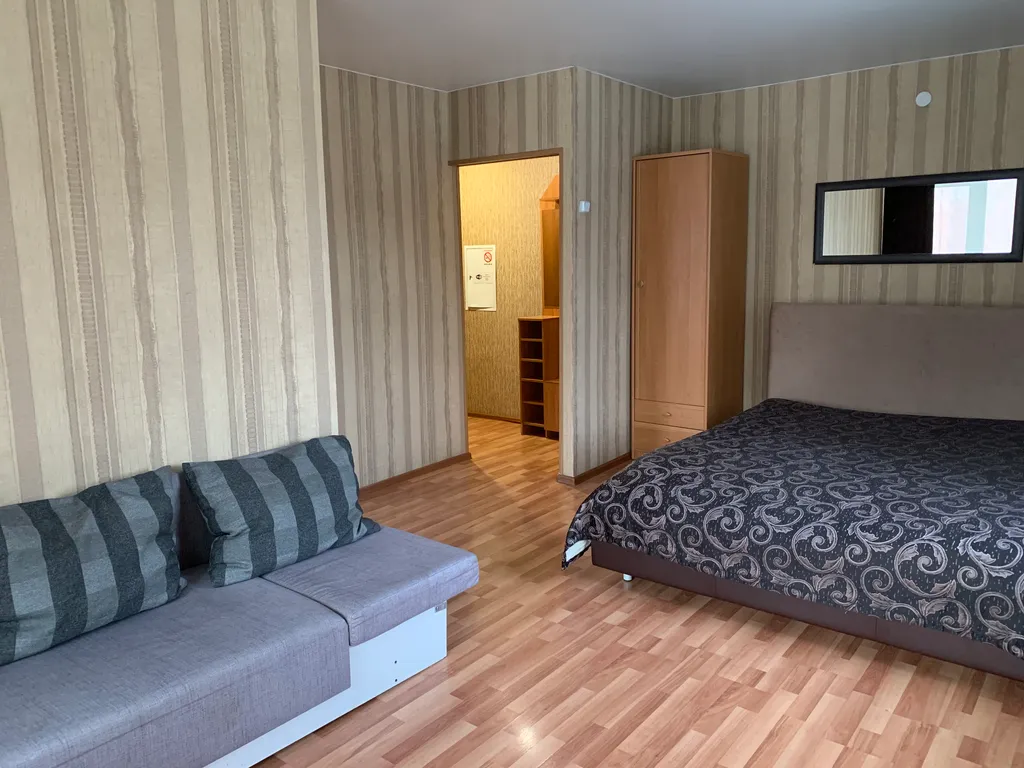 Квартира Квартира в самом центре с круглосуточным заселением — Красноярск