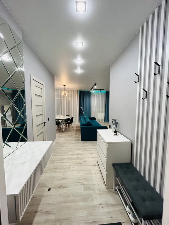 Стильная квартира-студия в центре левого берега