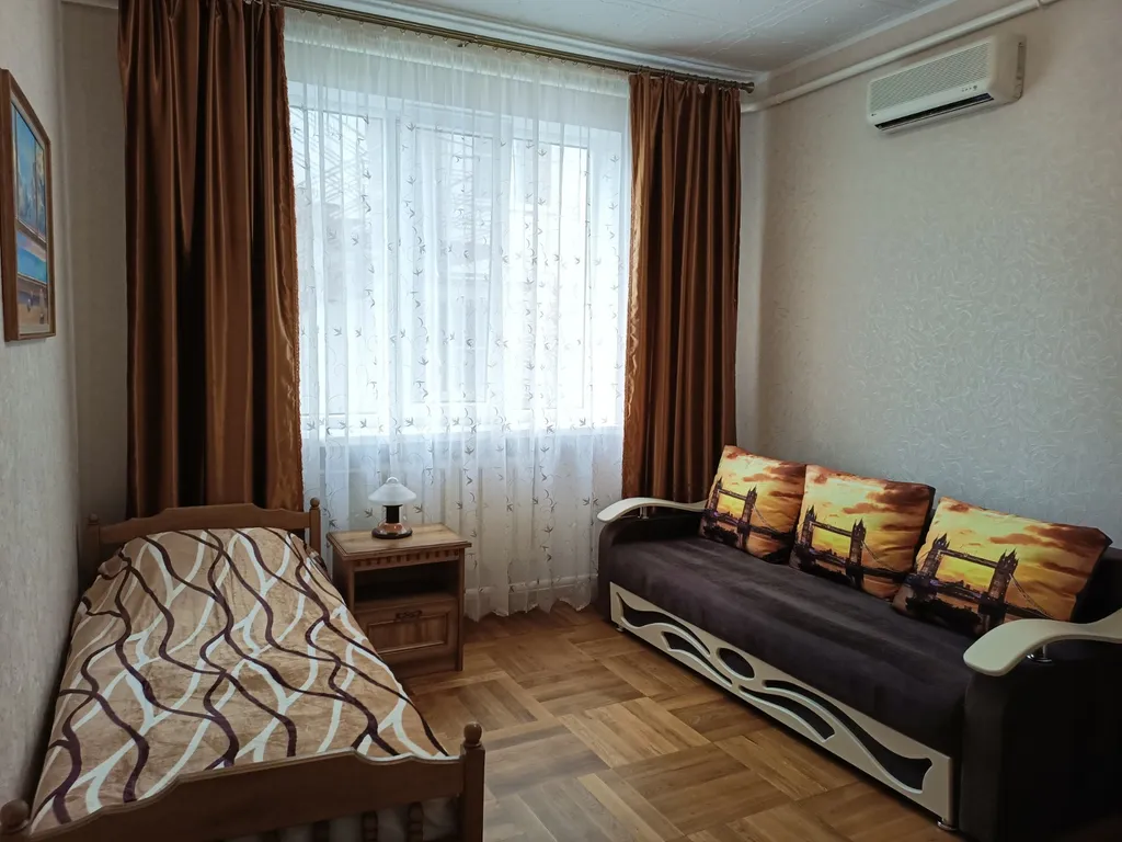 Квартира 2-комнатная Квартира — Геленджик