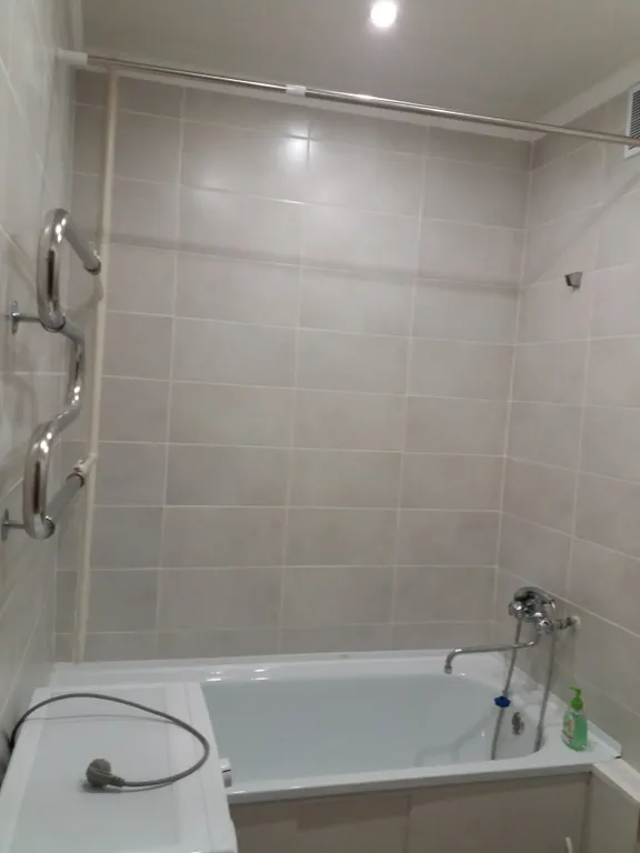 2-комнатная квартира с евроремонтом в центре Чебаркуля