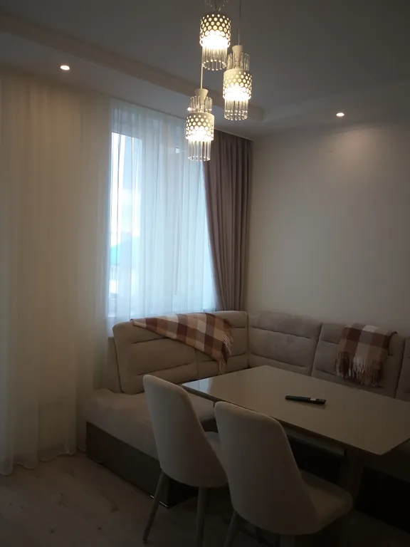 Уютная квартира в живописном районе рядом с ФОК