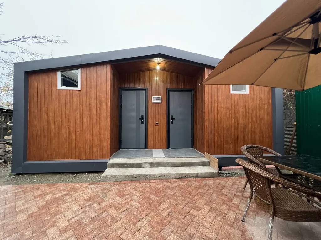 Квартира Уютная комната в стильном Барн Хаусе — аренда посуточно в Бишкек