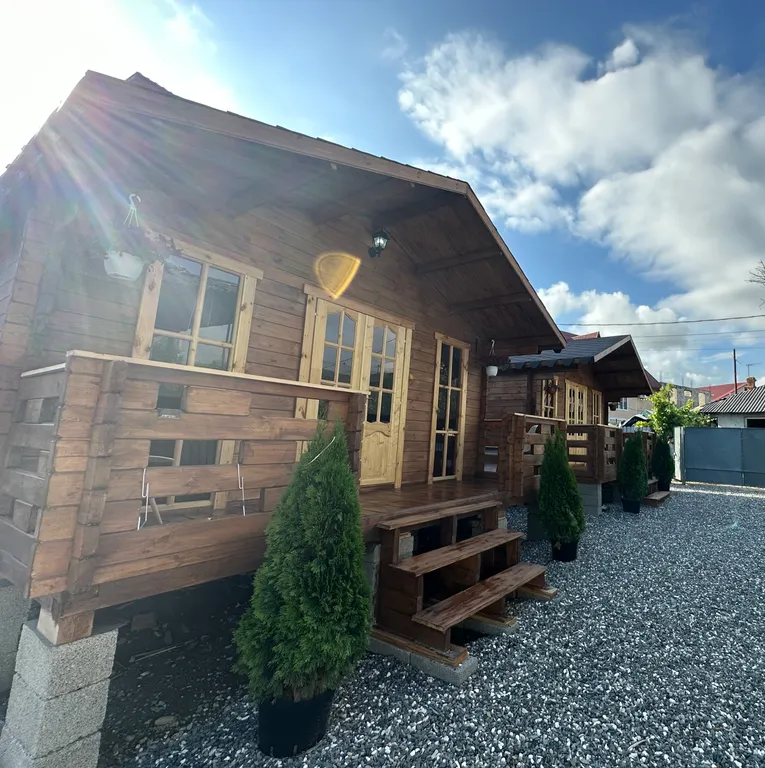 Коттедж Уютный эко -домик 1 — Сухум