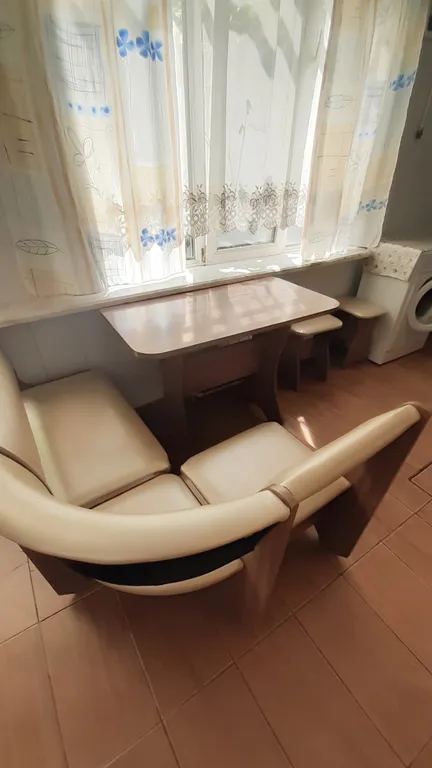 Дом возле набережной Терешкова