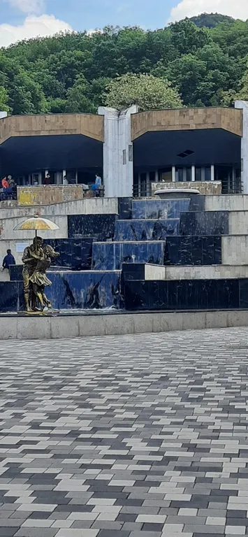 Уютная квартира-студия в тихом районе, рядом бювет с минеральной водой