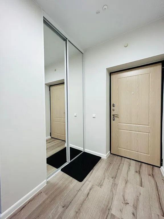 Квартира Двухкомнатная квартира рядом с планетой — Красноярск