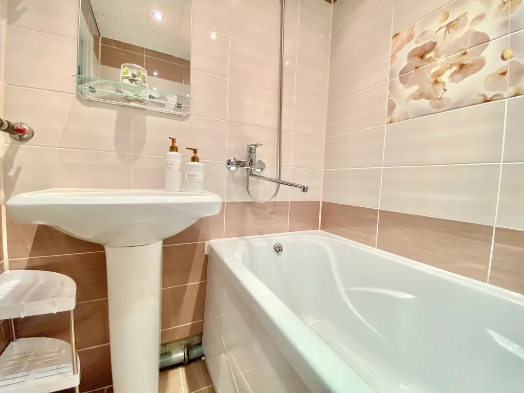 Двухкомнатная, просторная, жд рядом, окружное шоссе