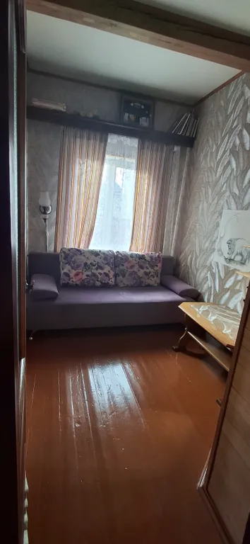 Часть дома с отдельным входом в центре города