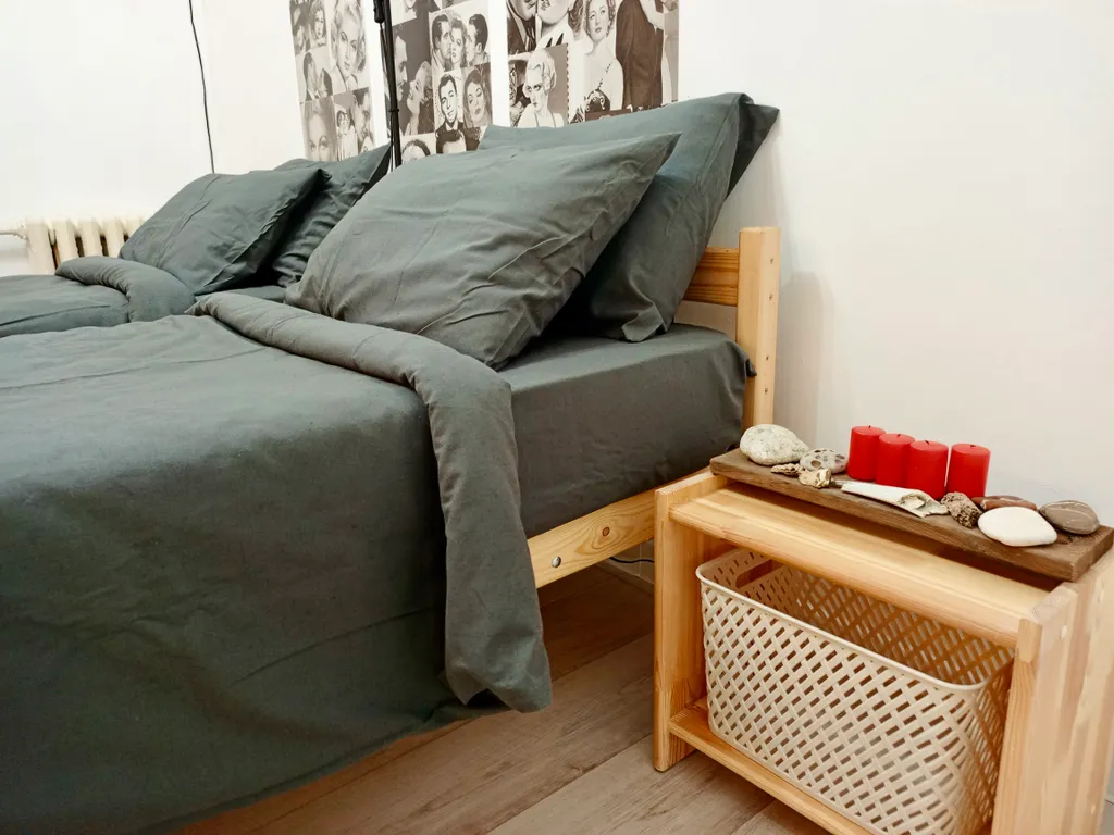 Белый Лофт в районе Крымского рынка