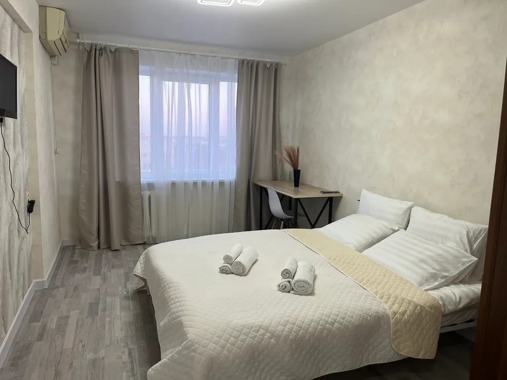 Уютная солнечная квартира с большой лоджией и видом на весь город