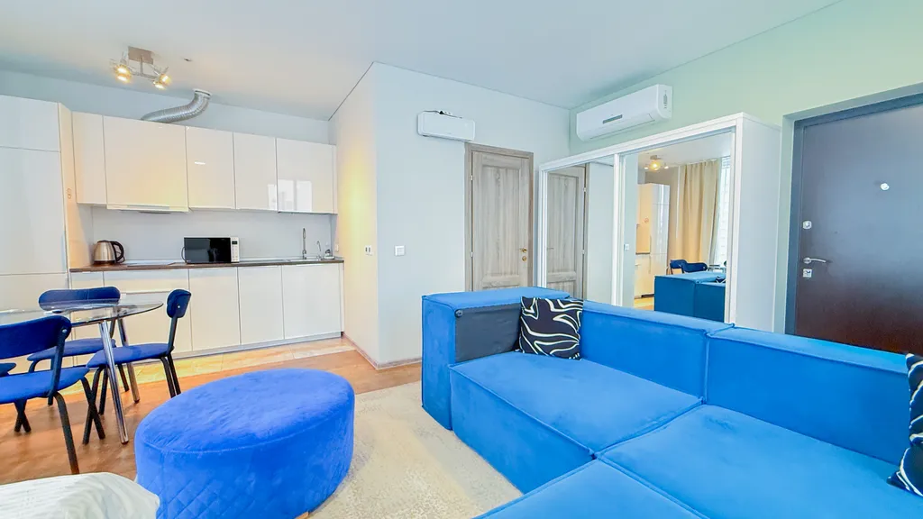 Угловые Апартаменты в Радиусе