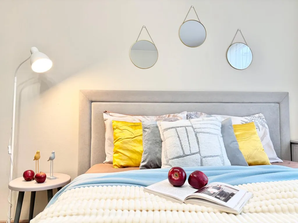 Светлая квартира с балконом