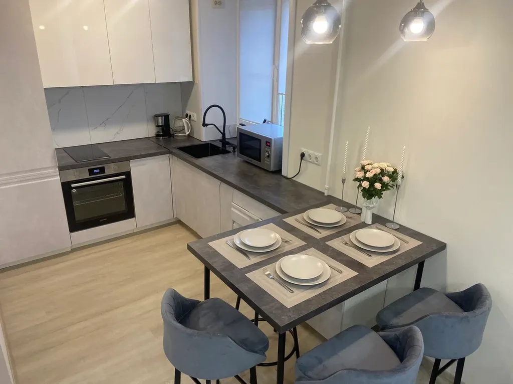 Квартира 2-комнатная квартира в Академгородке возле детского центра Мозайка — Новосибирск