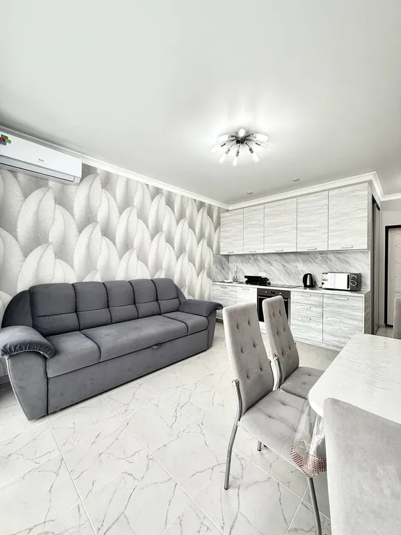 Новая квартира в центре — аренда посуточно в Сочи