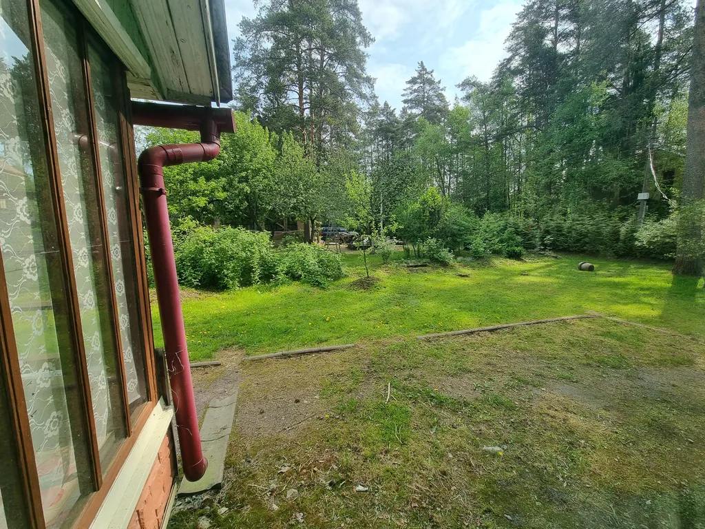 Уютная половина зеленого домика вблизи центрального пляжа