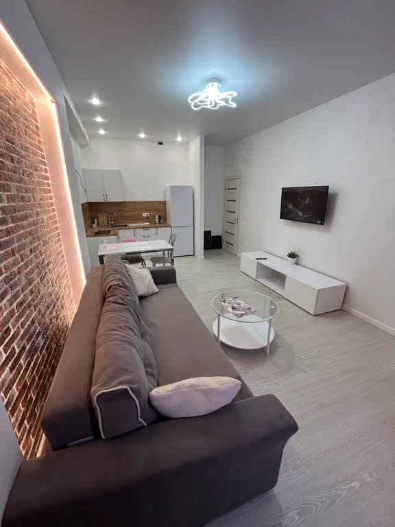 Просторная, светлая квартира в центре города