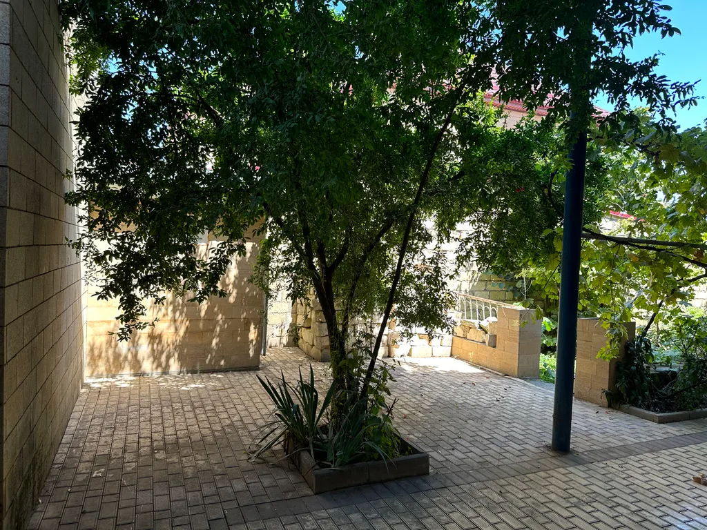 Огромный дом со всеми удобствами