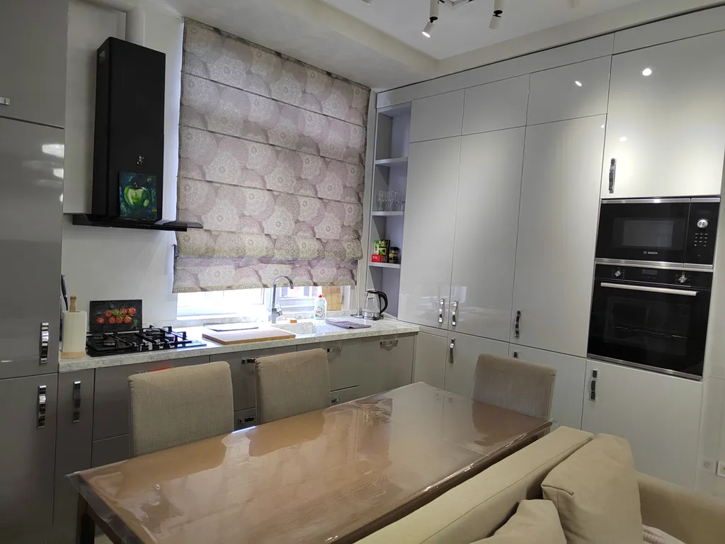 Первая линия моря, двухкомнатная квартира с евро ремонтом