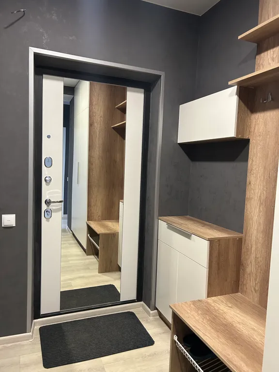 Современная квартира рядом с набережной