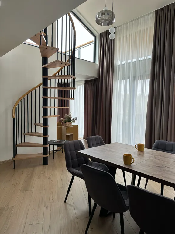 4-комнатный Дом