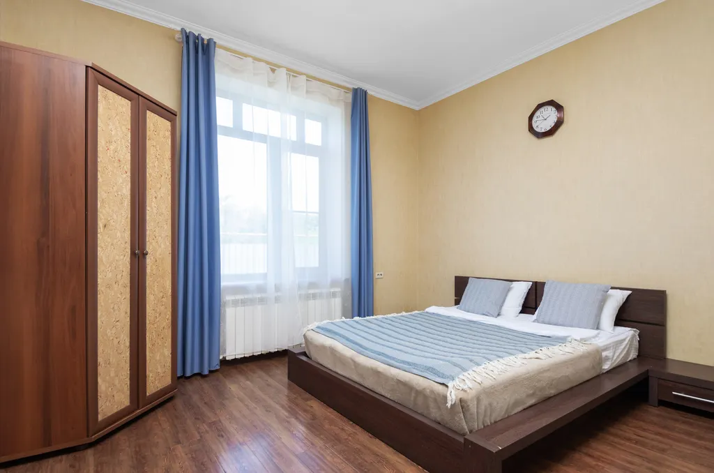 Дом с бассейном