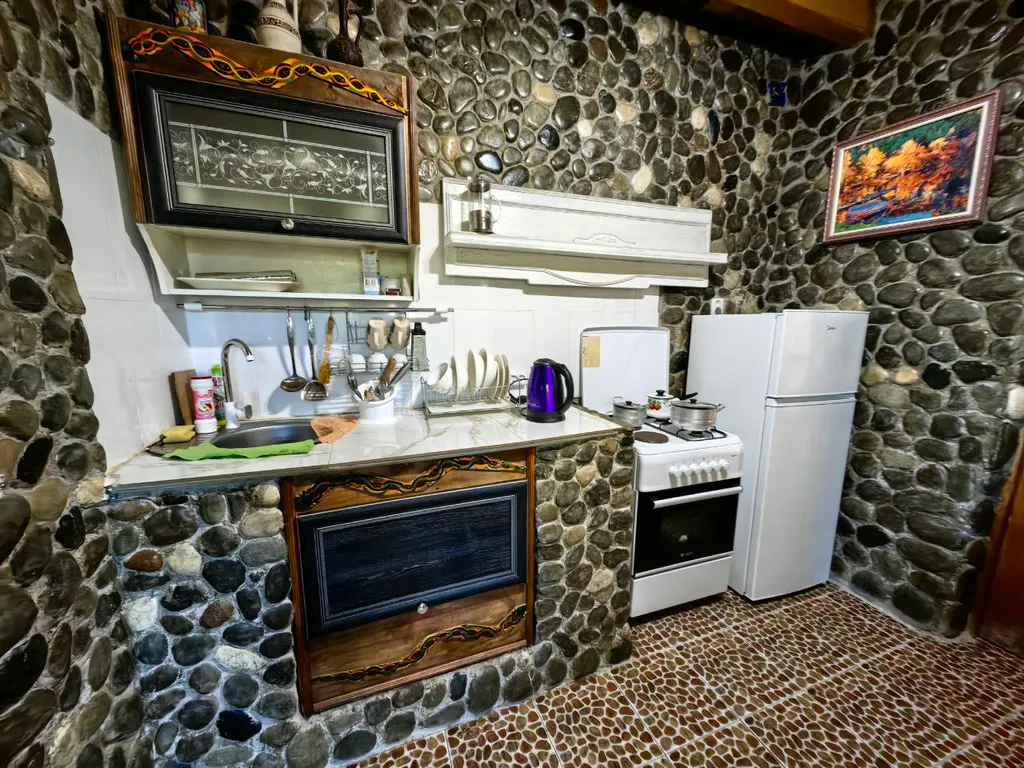 Номер с кухней рядом с морем