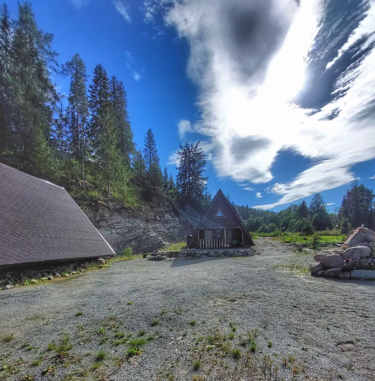 "Шале у Озера 3"